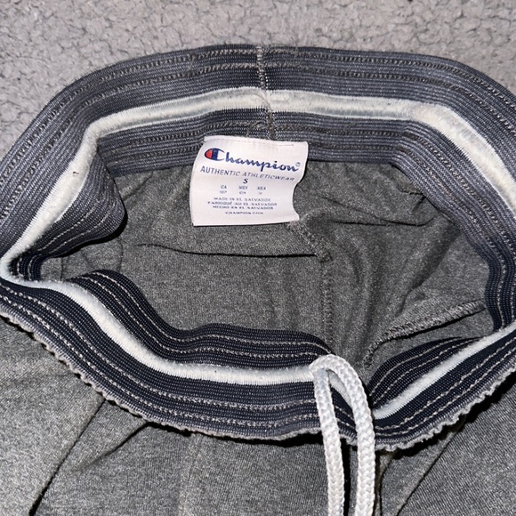 Champion Men’s Small Gray Sweatpants - Picture 5 of 5